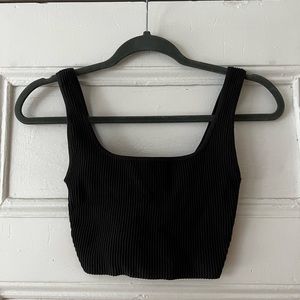 ARITZIA - Babaton Cropped sculpt tank. Color is a blueish grey.